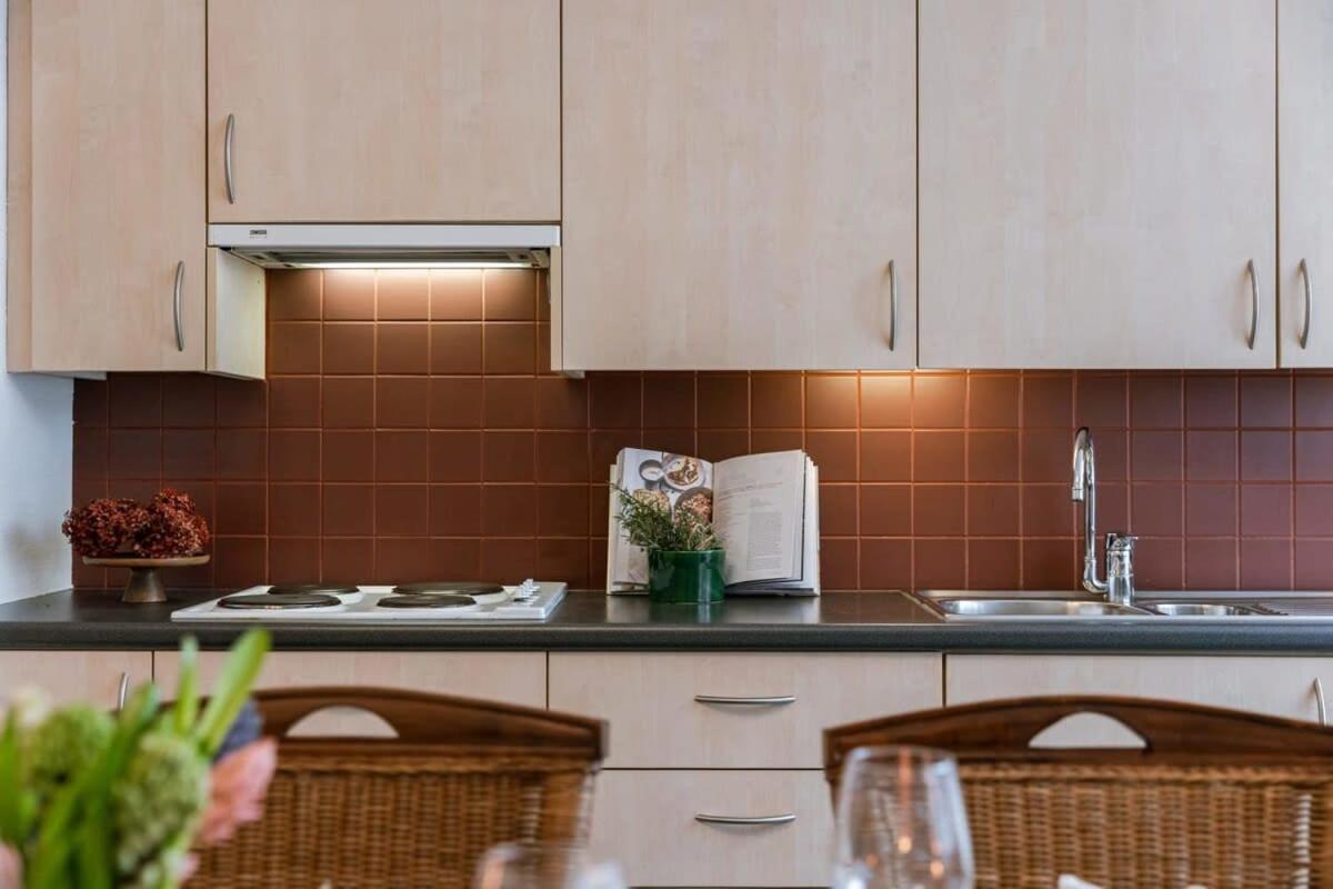 Huswell - Charming Town-House In The Center Of Bruges Villa Eksteriør billede